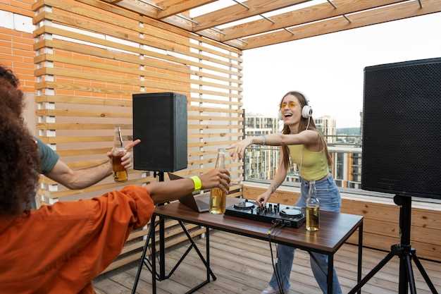 Выбор территории с учетом расстояния от дома и соседей